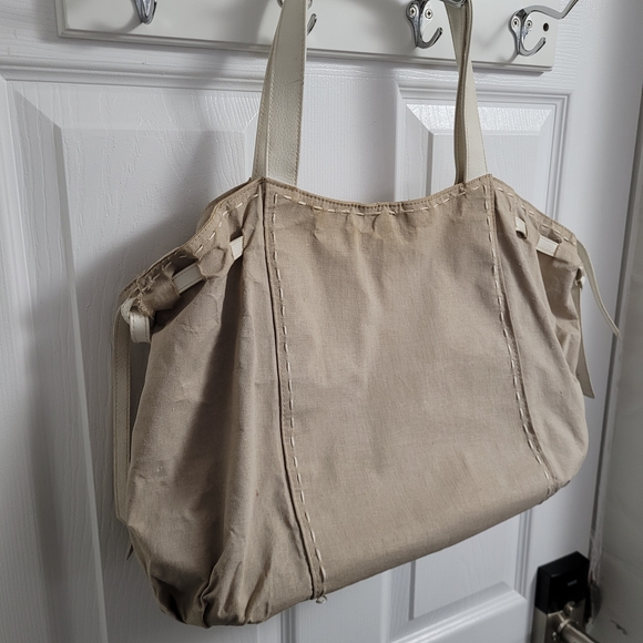 Lancome Linen Like Tote Bag With Faux Leather Straps - Picture 3 of 7